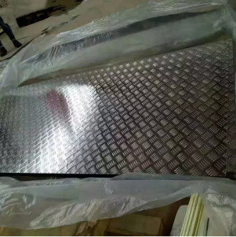 নাম